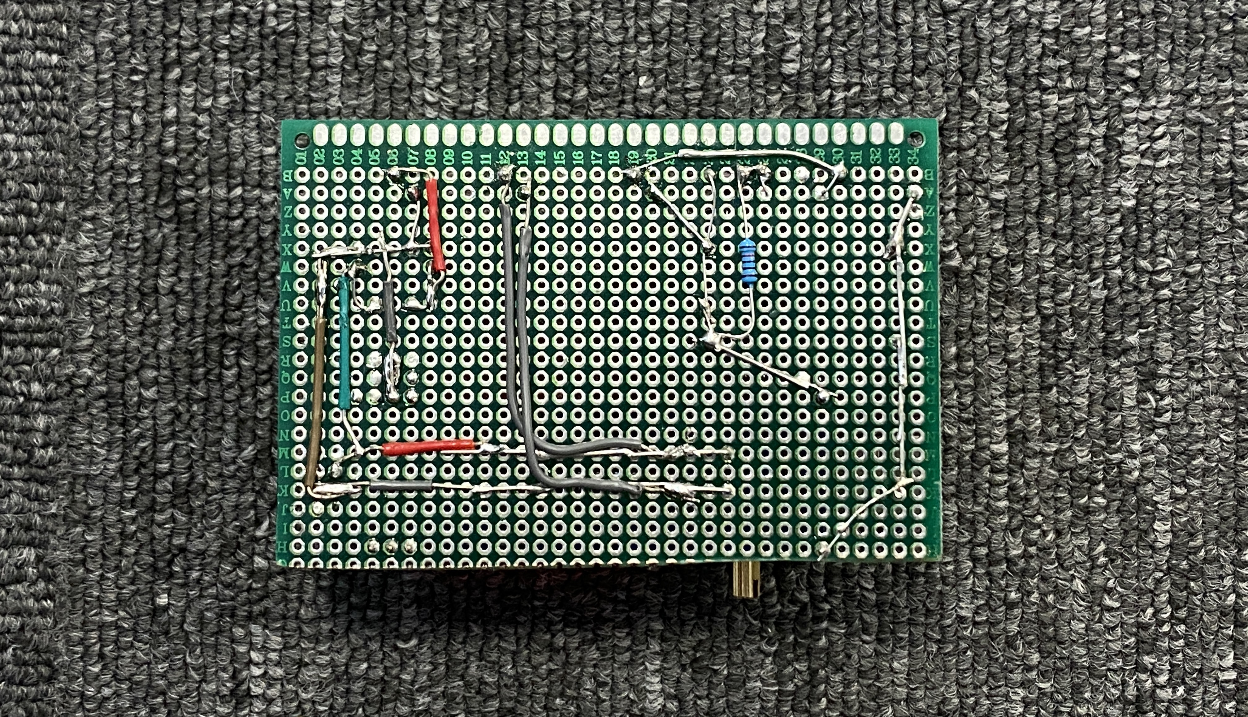 储电电路1底部视图